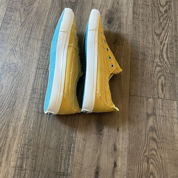 Blowfish Womens Sneakers 11 Play Mustard - Picture 3 of 5